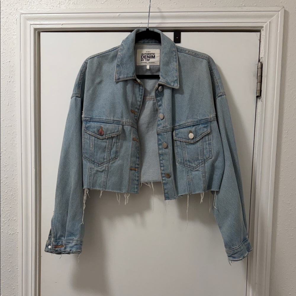 Zara cropped Denim Jacket